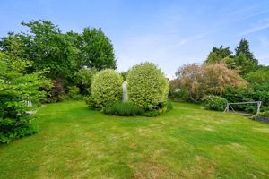 Photo 11- click for photo gallery